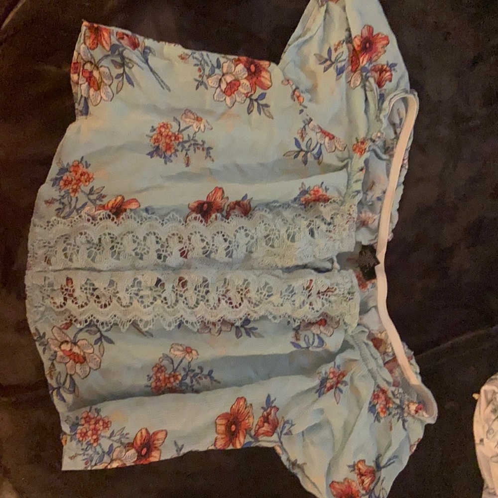 Cropped top